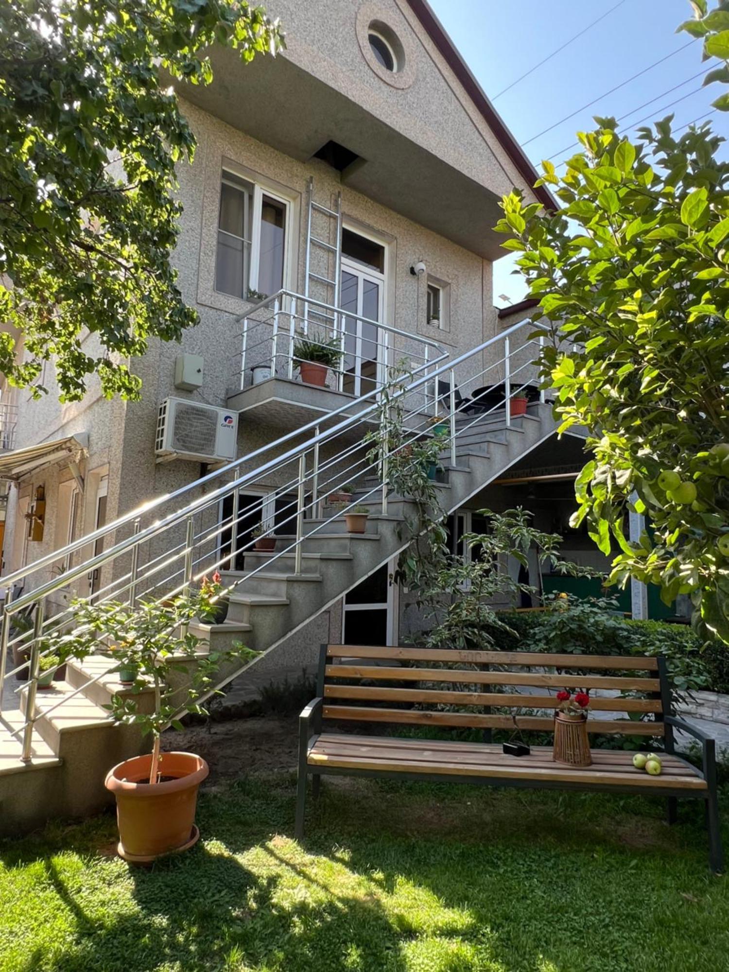 Yerevan Modern Holiday Apartment Eksteriør bilde